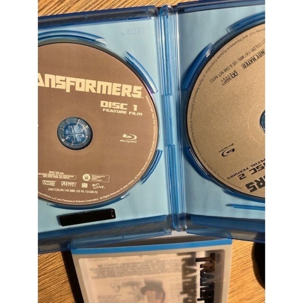 Transformers Two-Disc Special Edition Blu-Ray - Picture 2 of 3